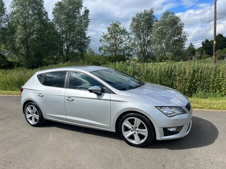 SEAT LEON 2.0 TDI CR FR Euro 5 (s/s) 5dr